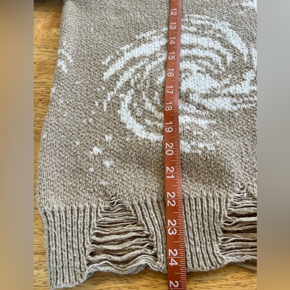 Manfinity Tan Knit Sweatshirt Galaxy Graphic And Distressed Detailing Size Large - Picture 6 of 7